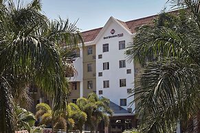 Best Western Plus Paramount Hotel