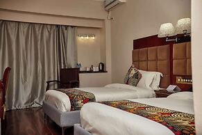 Best Western Plus Paramount Hotel
