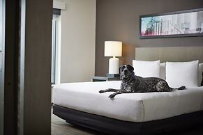 Hyatt House Denver Downtown