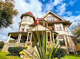 The Eden Hall Inn