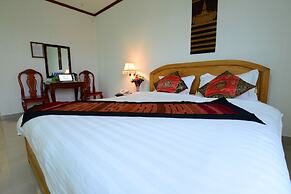 Douangpraseuth Hotel