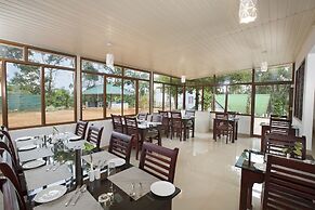 Misty Lake Resort