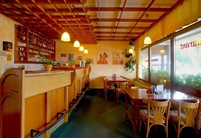 Pension 7