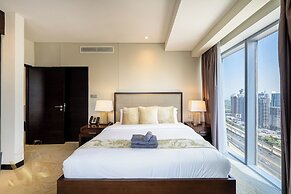 Marco Polo - Chic 1BR in Marina Hub | Expansive Balcony