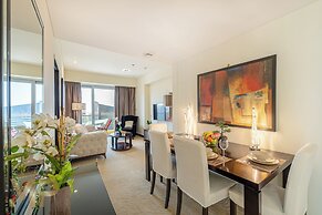 Marco Polo - Chic 1BR in Marina Hub | Expansive Balcony