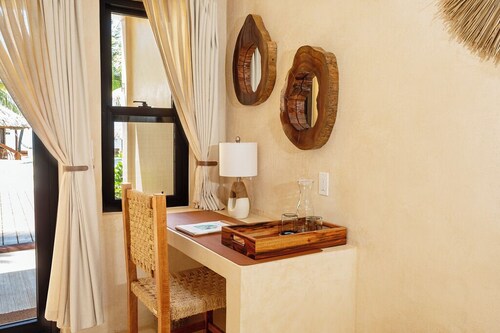 Kalimera Beach Hotel