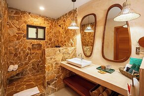 Kalimera Beach Hotel