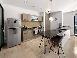 20-202 Elegant 2br-roma Norte Parking 24-7 Security