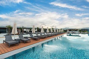 Flame Resort and Bistro
