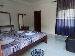Alankuda Dolphin Village Hotel