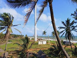 Alankuda Dolphin Village Hotel