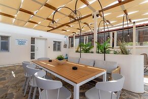Pteleo apartments