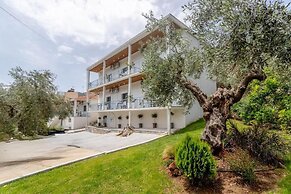 Pteleo apartments