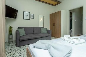 Pteleo apartments