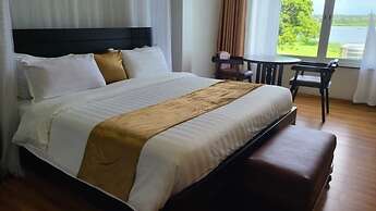 Majestic Nile Hotel