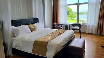 Majestic Nile Hotel