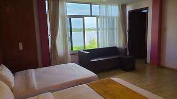 Majestic Nile Hotel