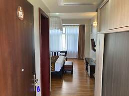 Majestic Nile Hotel