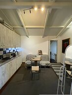 Simple Stay Vari s House