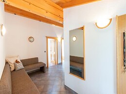Inviting Apartment in Stummerberg