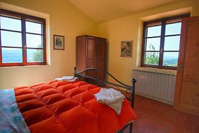 Cozy Farmhouse in Paciano With Private Pool