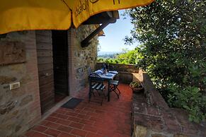 Cozy Farmhouse in Paciano With Private Pool