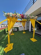 Hotel Devine