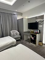 Dan  Hotel