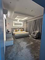 Dan  Hotel