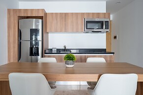 Menesse Studio 1 Bedroom Home