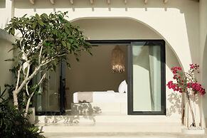 Armonia Bali Legian Villas