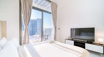 Elz Residence Stylish Studio Living