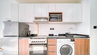 Elz Residence Stylish Studio Living
