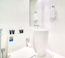 Elz Residence Stylish Studio Living