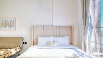 Elz Residence Stylish Studio Living