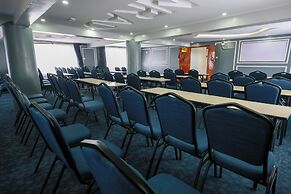 Crescent Resort And Conference Centre