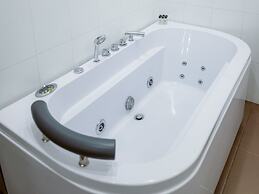 Opera Avenue Hotel Yerevan