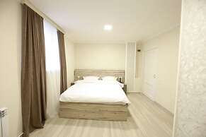 Opera Avenue Hotel Yerevan