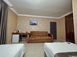Opera Avenue Hotel Yerevan
