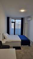 Tal's Apartment