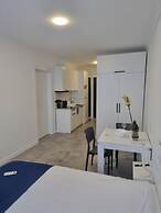 Tal's Apartment