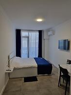 Tal's Apartment