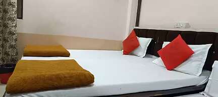 Hotel H M International