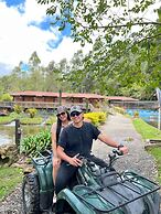 Refugio Natural - Guarne - Cabañas Ecológicas con Jacuzzi e hidromasaj