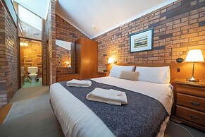 Blickinstal Holiday Retreat