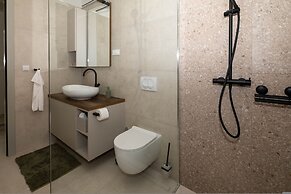 Holiday House Jewel With Private Pool