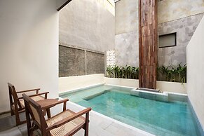 Dialoog Seminyak