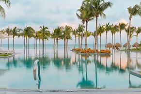2BR Oceanview Suite Garza Blanca Cancun
