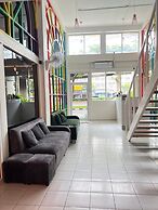 Lemon Tree Khaosan Hostel