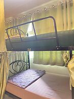 Lemon Tree Khaosan Hostel